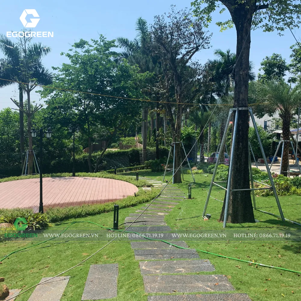 Một khu vườn đẹp cần tiếp tục hoàn thiện sau ngày bàn giao.
